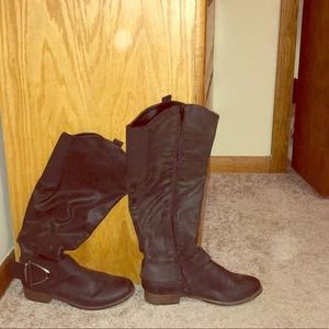 Womens boots